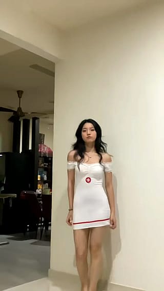 sexy nurse'