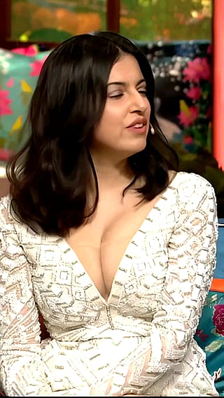 Divya Khosla'