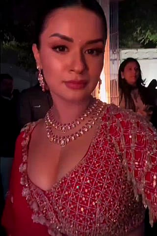 Avneet Kaur'