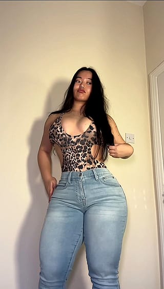 Just a thicc Asian who loves wearing jeans.'