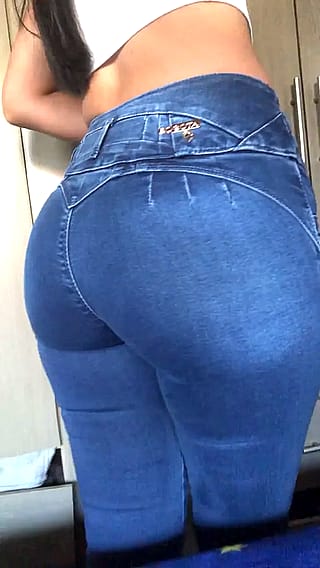 Jeans🍑🤤'