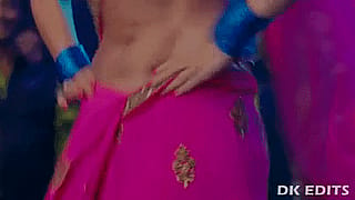 Kareena Kapoor in Halkat Jawani.'