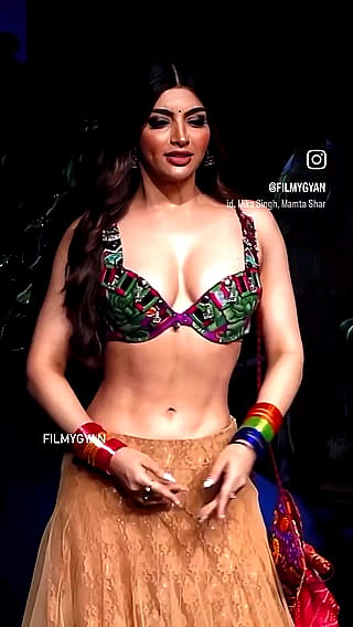 Akanksha Puri'