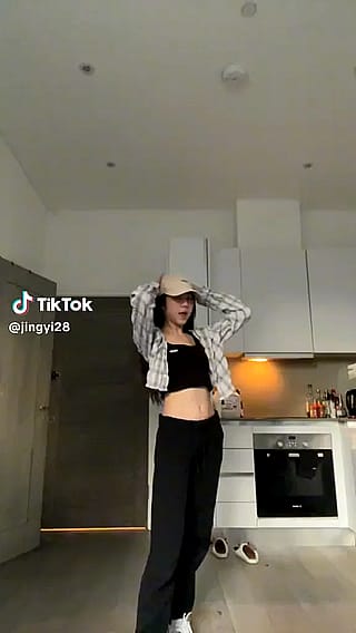 look at the way her body moves'