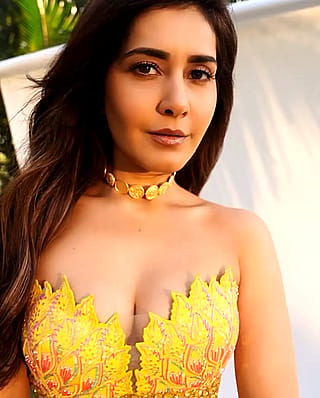 Raashii Khanna'