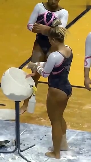 Former WVU gymnast Chloe Cluchey'