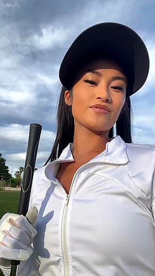 (@sunshinegolfxo)Golfing is my game 🏌️‍♀️'