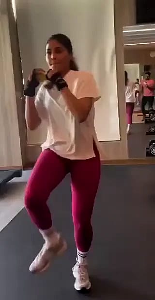 Aishwarya Lekshmi 🥵 Aishu gym'