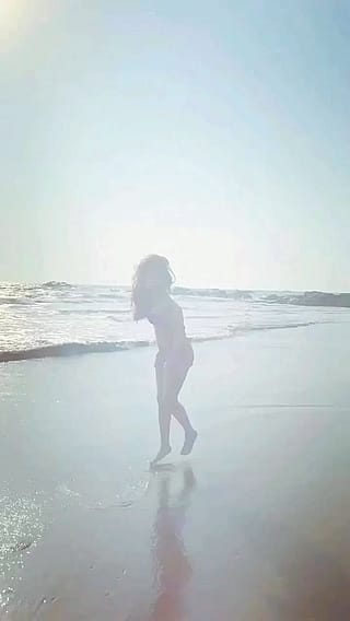 Avneet kaur'