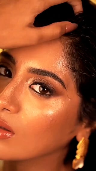 Rashi Singh'