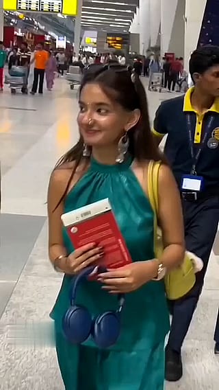 Anushka Sen'