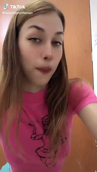 Amanda Hoffeman (@amandasmf)'