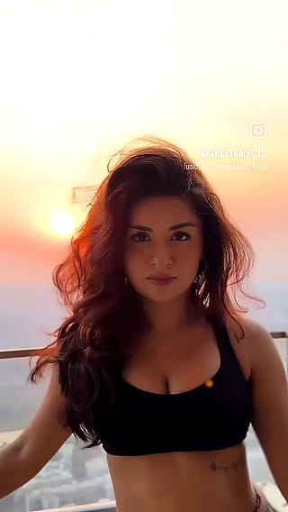 Avneet Kaur'