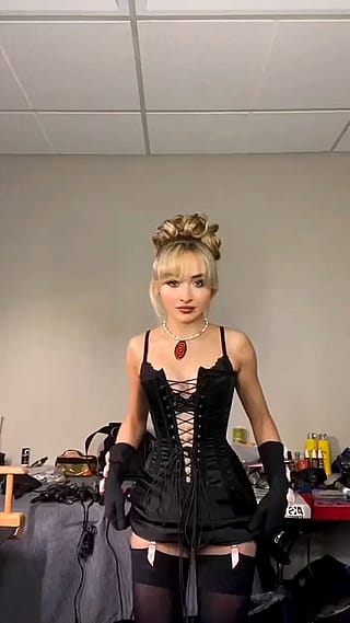 Sabrina Carpenter'