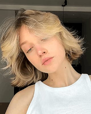 Marie Guleshova'
