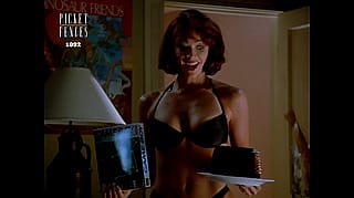 Lauren Holly "Chocolate cake, Gameboy, and ME"'