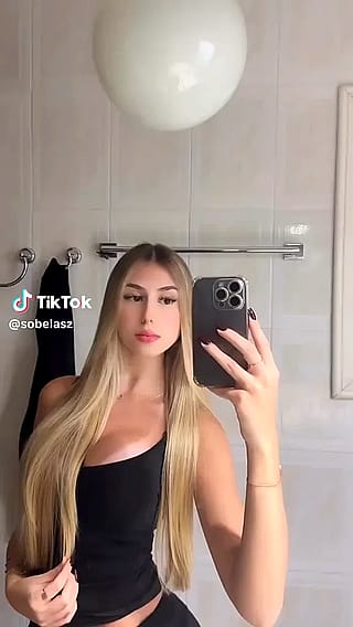 Gabriela Mattos (@gabiirmattos)'