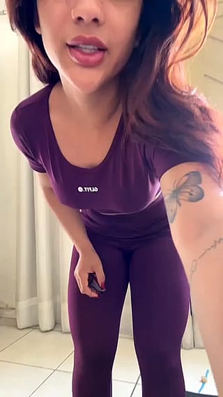 Gabrielly Lopes (@gabriellylopesof)'